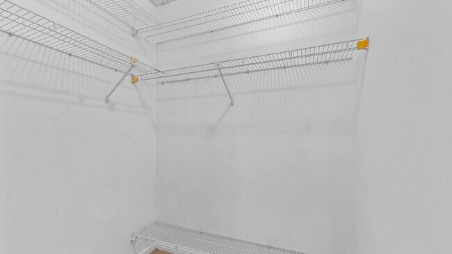 Building Photo - 2900 Olivewood Terrace