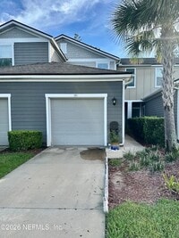 Building Photo - 794 Servia Dr