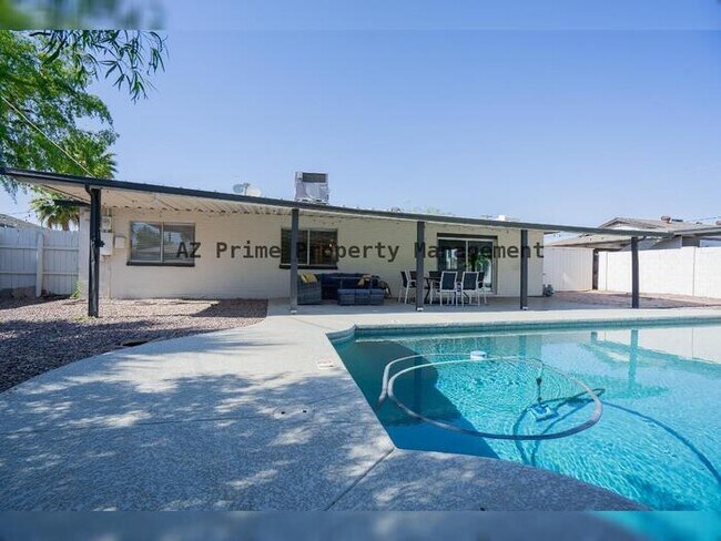Building Photo - 8139 E Osborn Rd