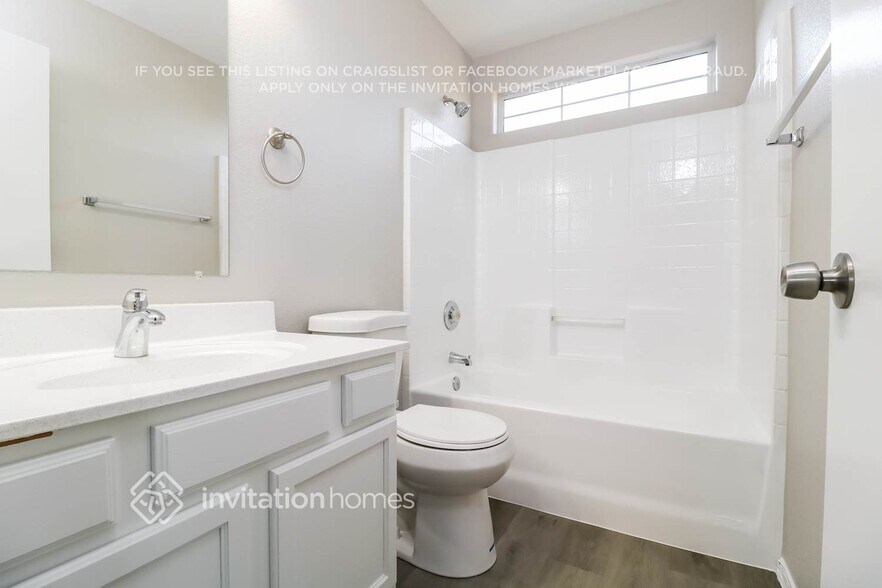 Building Photo - 8218 W Lumbee St