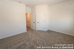 Building Photo - 2203 Lynwood Bnd