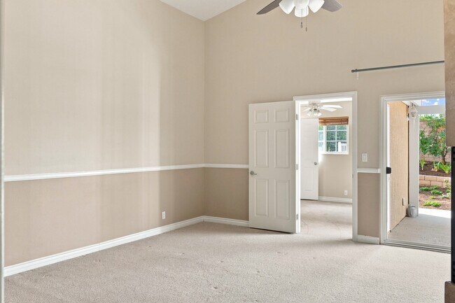Building Photo - 6132 E Baja Dr
