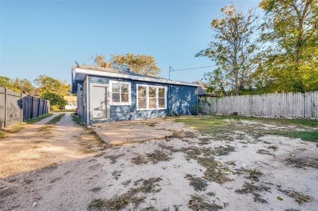 Building Photo - 419 N Frances St