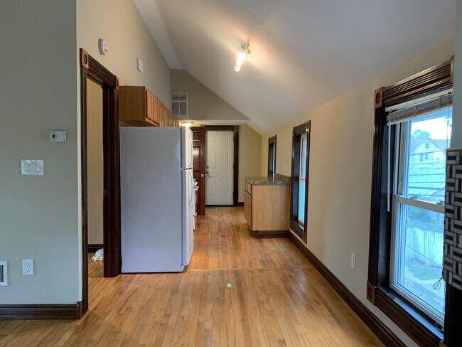 Building Photo - 2261 S Mound