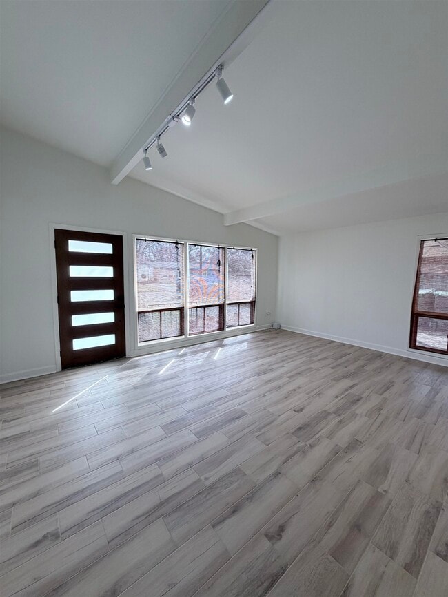 Building Photo - 5136 Warfield Dr