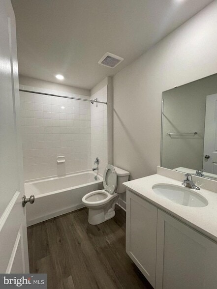 Building Photo - 10622 Meridian Hill Way