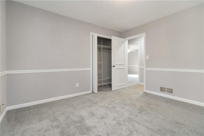 Building Photo - 2142 Graystone Pkwy