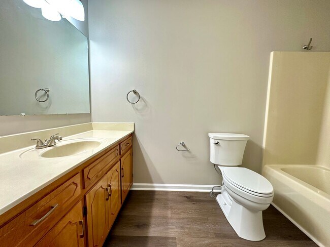 Building Photo - Stunning Single-Family Home with Plenty of...