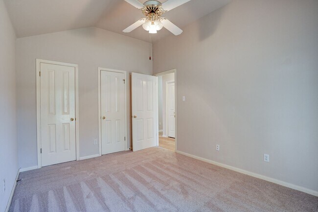 Building Photo - 9137 Fainwood Ln