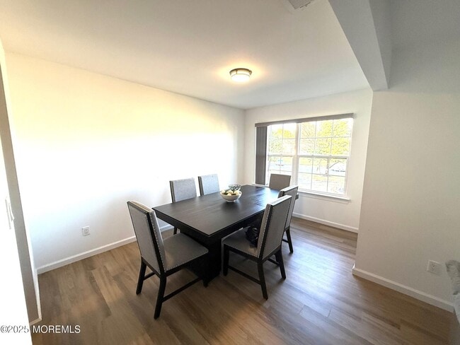 Building Photo - 40 Diane Dr