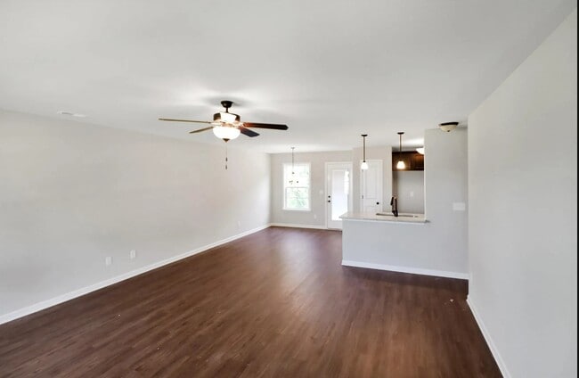 Building Photo - 1037 Orvil Smith Rd