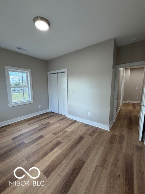 Building Photo - 20 Schiller St