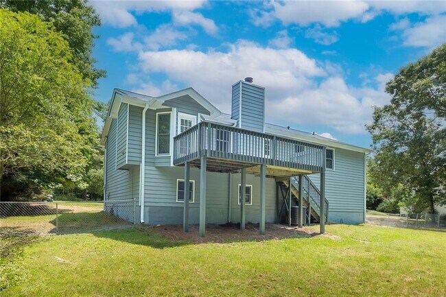 Building Photo - 493 Silverthorne Cir