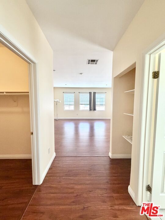 Building Photo - 1134 N Euclid St