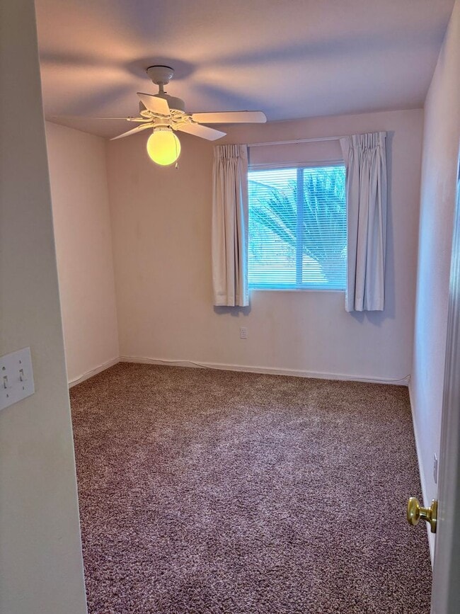 Building Photo - 12810 Marradi Ave