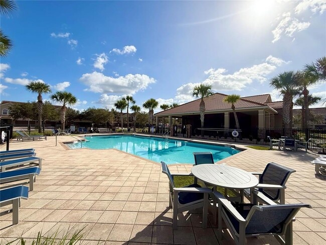 Building Photo - 2090 Water Tupelo Way