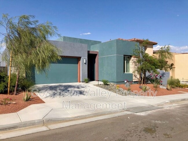 Building Photo - 74374 Xavier Ct