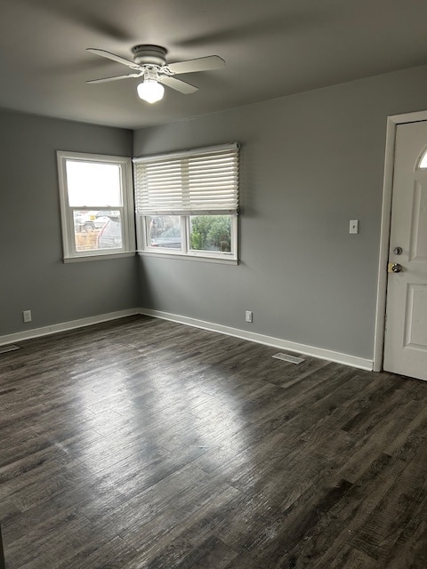 Building Photo - 1402 N Virginia St