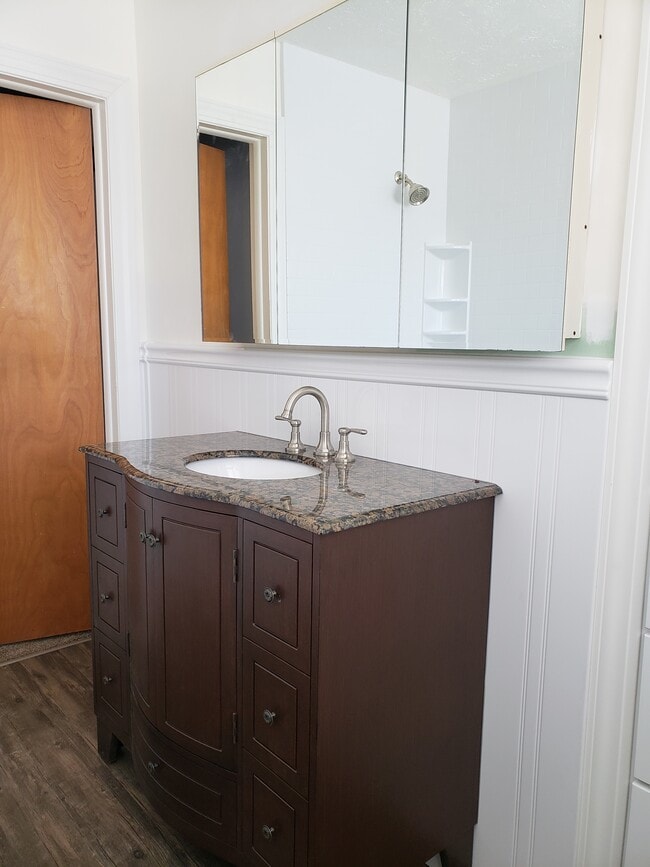 Building Photo - 1894 S Foothill Dr