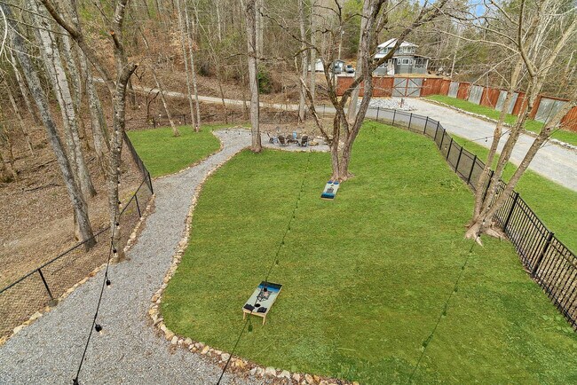 Building Photo - 928 Ditney Way