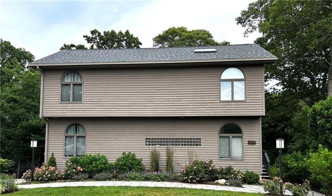 Primary Photo - 100 Shirley Dr