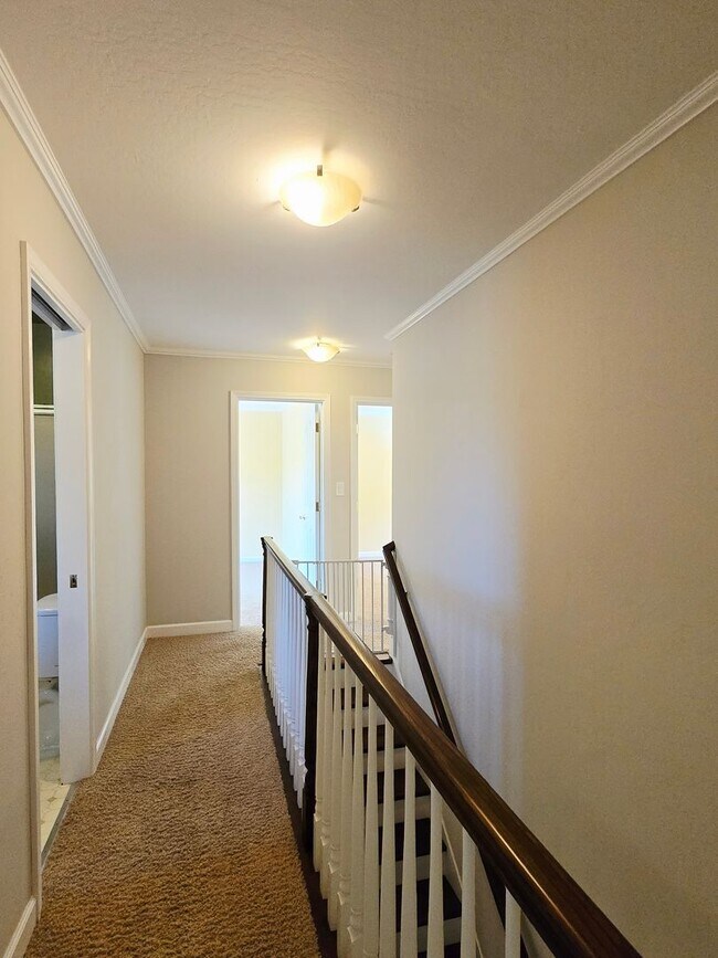 Building Photo - Stunning 4BD + Office Home with Pool in Li...
