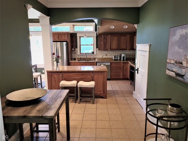 Building Photo - 131 1st Ave NW