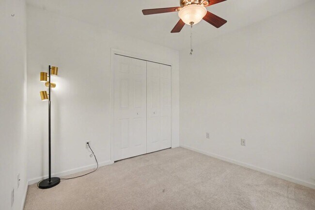 Building Photo - 5050 Mendenhall Dr.