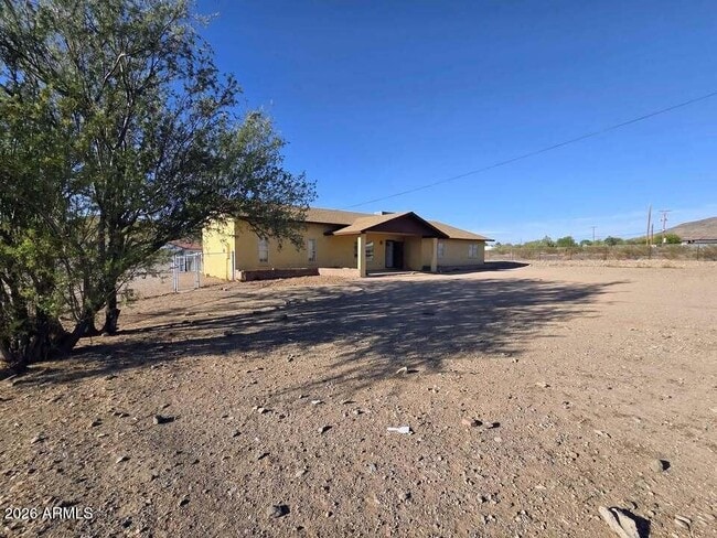 Building Photo - 4012 Carver Rd