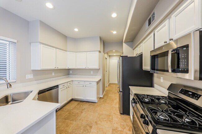 Building Photo - 4907 W Marco Polo Rd