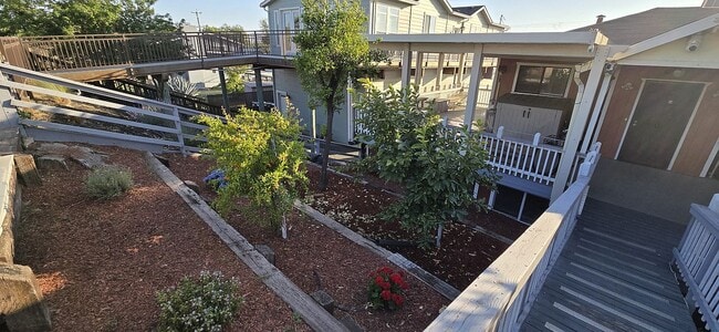 Building Photo - 4580 Sandmound Blvd