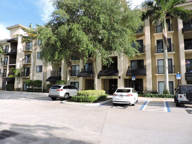 Building Photo - 4903 Midtown Ln