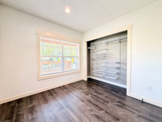 Building Photo - Lovingly Updated Home with Separate Garage, Outdoor Cat Enclosure, Finished Basement, Large Yard,...
