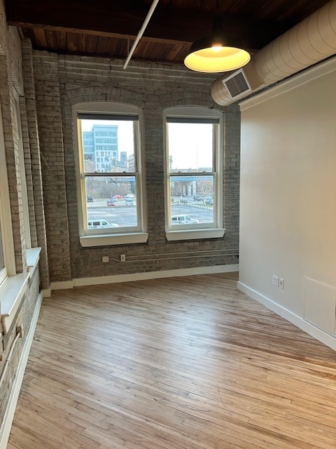 Building Photo - 600 Monroe Ave NW