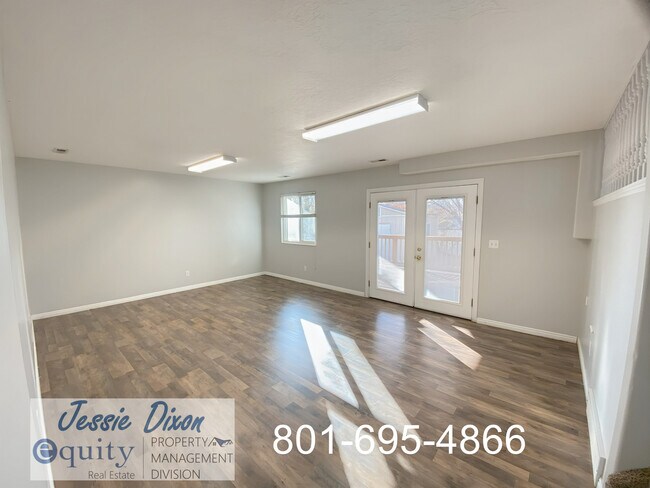 Building Photo - 5889 S 3260 W