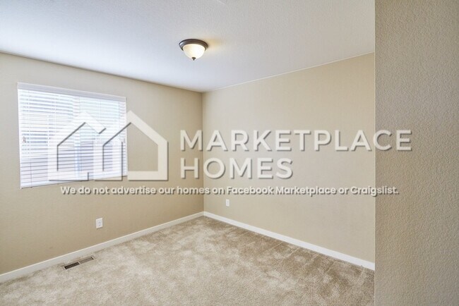 Building Photo - 10711 Truckee Cir