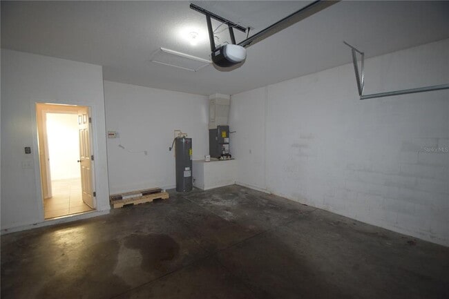 Building Photo - 823 Krenson Woods Ln