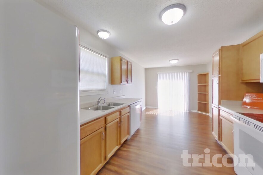Building Photo - 5103 Sandy Forge Dr