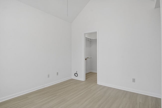 Building Photo - 4921 Windproof Way