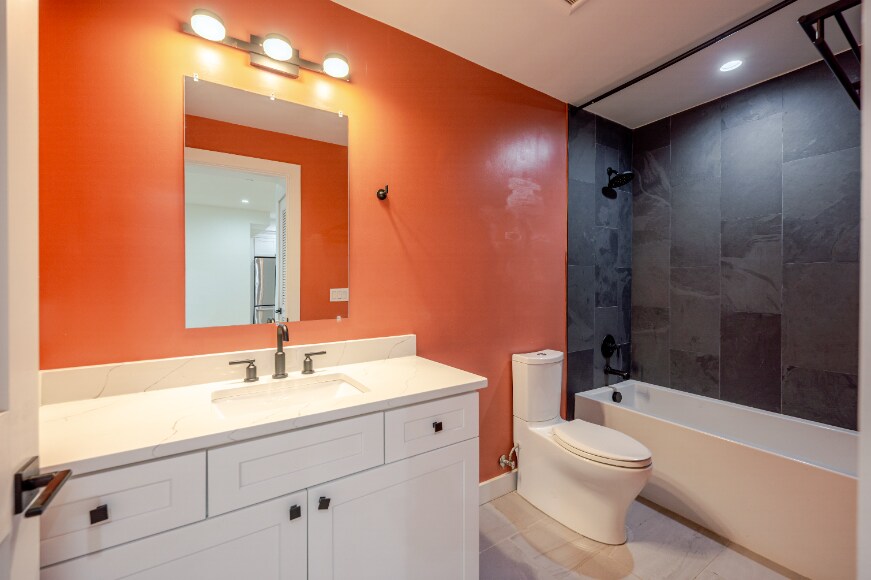 Building Photo - 1658 K St NE