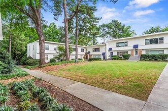 Building Photo - 2250 Cheshire Bridge Rd NE