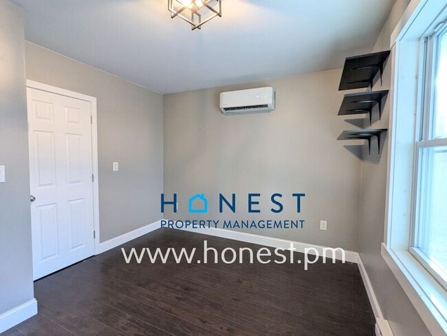 Building Photo - 20 Lexi Ln