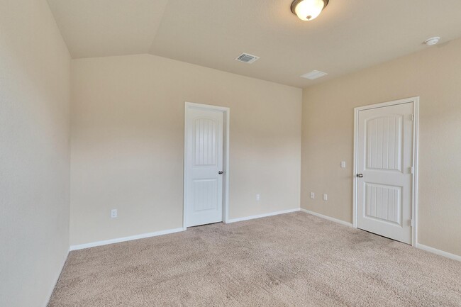 Building Photo - Modern Elegance Awaits: Discover Your Oasis in Hutto, TX