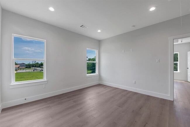 Building Photo - 9309 Jutland Rd