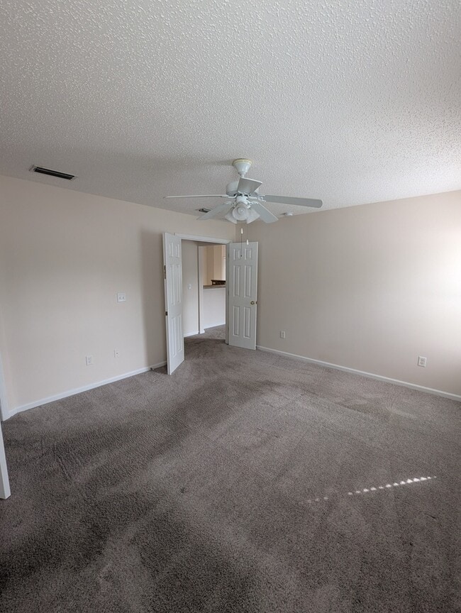 Building Photo - 839 Oak Arbor Cir