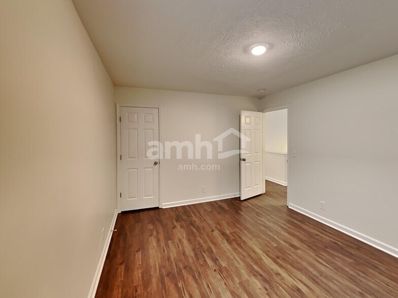 Building Photo - 3501 Chandler Cove Way