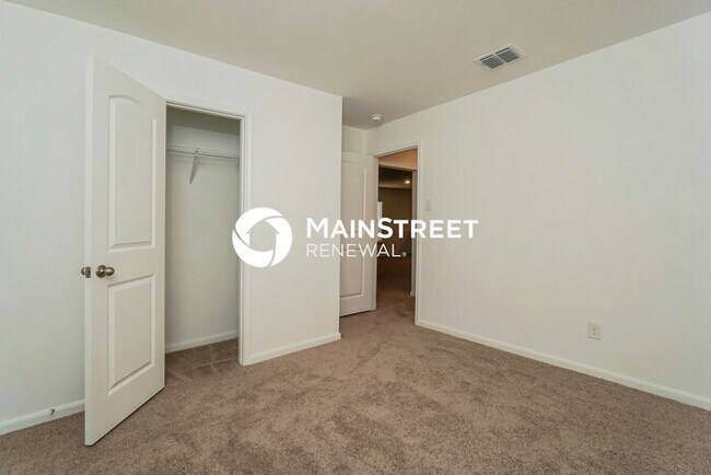 Building Photo - 3 Bedroom Pet-Friendly Home in New Braunfe...