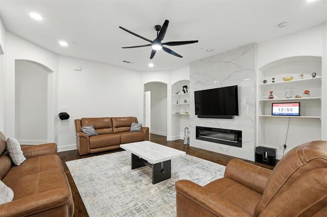 Building Photo - 628 Four Stones Blvd