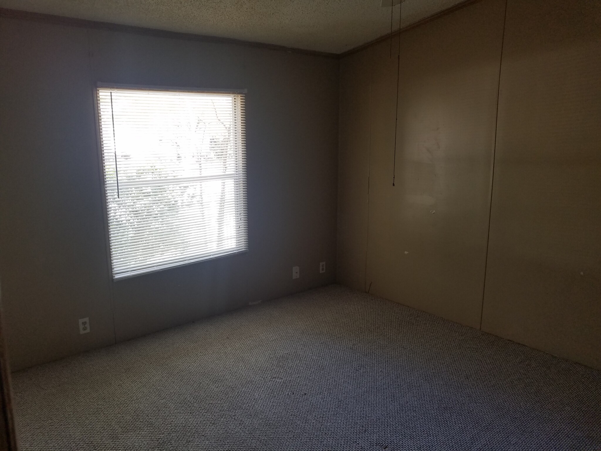 MASTER BED ROOM - 20323 Mountaindale Dr