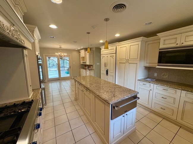 Building Photo - Gorgeous 4 bed 5 bath Luxury rental in Cherry Hills Village!